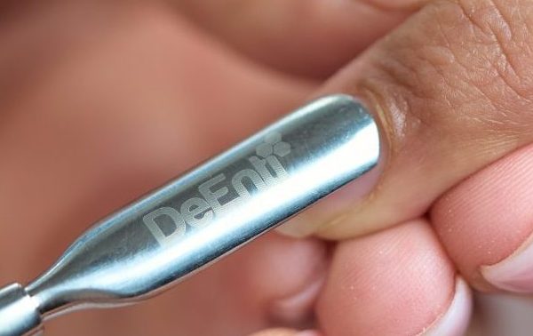 Goodbye Lifting! A Guide to the Perfect Cuticle Application